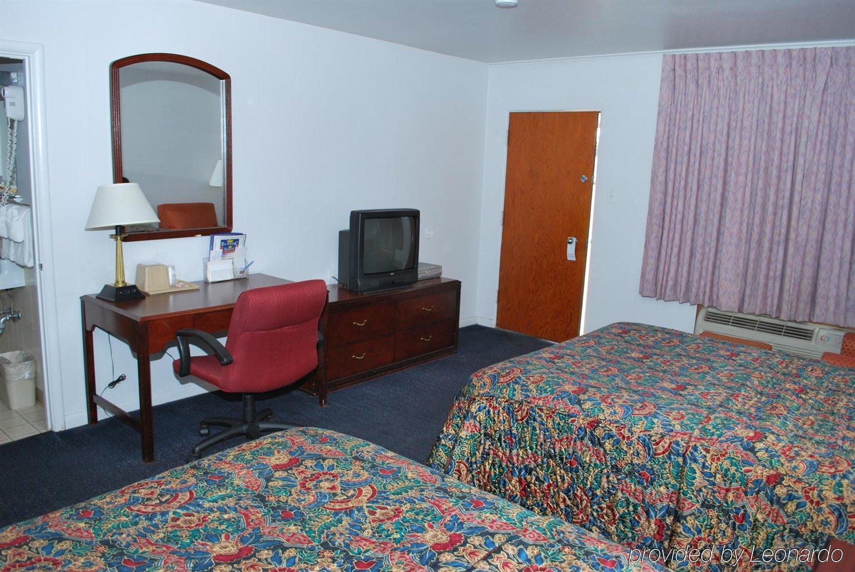 Majestic Inn & Suites クラマス・フォールズ 部屋 写真